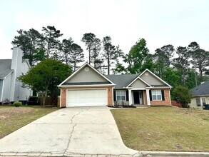 945 Hunting Horn Wy in Evans, GA - Building Photo - Building Photo