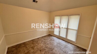 7330 Peppermill Ln in Memphis, TN - Foto de edificio - Building Photo