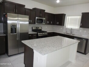 12800 Giovanni Grajeda Ave in El Paso, TX - Building Photo - Building Photo