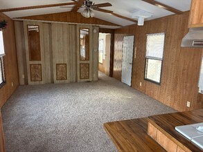 122 Private Rd 4768 in Boyd, TX - Foto de edificio - Building Photo