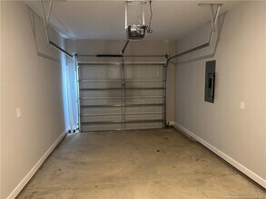 348 Bahama Loop in Fayetteville, NC - Building Photo - Building Photo