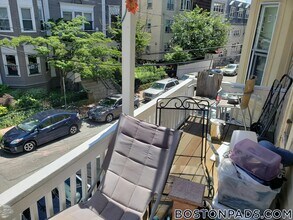 89-91 Hancock St., Unit 10 in Cambridge, MA - Building Photo - Building Photo