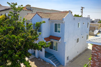 1839 S La Brea Ave in Los Angeles, CA - Building Photo - Building Photo