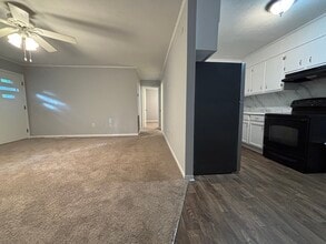 3211 Country Ln, Unit Top in Gainesville, GA - Building Photo - Building Photo