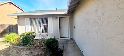 1155 Bedford Way in Vacaville, CA - Building Photo - Building Photo