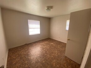4223 Rockingham St in Houston, TX - Building Photo - Building Photo