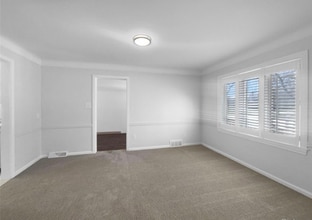 1363 Edgewood Blvd in Berkley, MI - Building Photo - Building Photo
