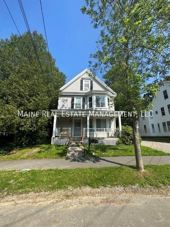 property at 32 Cottage St