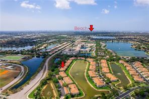 3062 Driftwood Way-Unit -4305 in Naples, FL - Building Photo - Building Photo