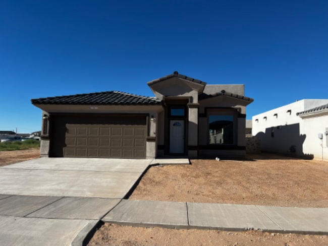 13829 October Sky Ct in Horizon City, TX - Foto de edificio - Building Photo