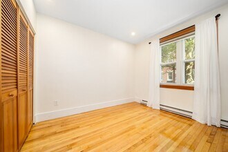 46 Medford St in Chelsea, MA - Building Photo - Building Photo