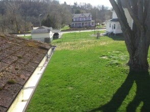 205 Griscom St in Dawson, PA - Building Photo - Building Photo