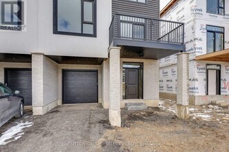 773 Banyan Ln in London, ON - Building Photo - Building Photo