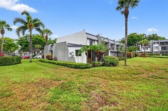4817 Esedra Ct in Greenacres, FL - Building Photo - Building Photo