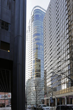 600 N Fairbanks Ct in Chicago, IL - Building Photo - Building Photo