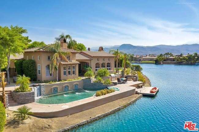 14 Via Santa Velera in Rancho Mirage, CA - Building Photo - Building Photo
