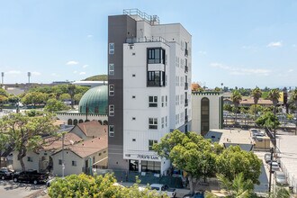 Polaris LUX in Los Angeles, CA - Building Photo - Building Photo