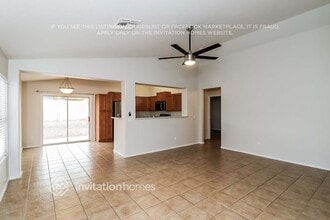 11538 W Palo Verde Ave in Youngtown, AZ - Foto de edificio - Building Photo