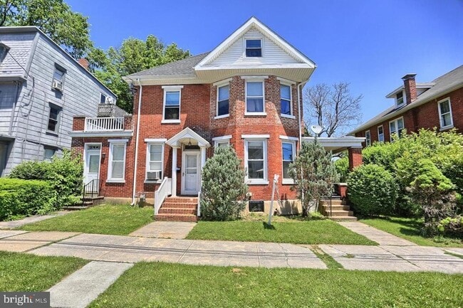 property at 541 Bridge St