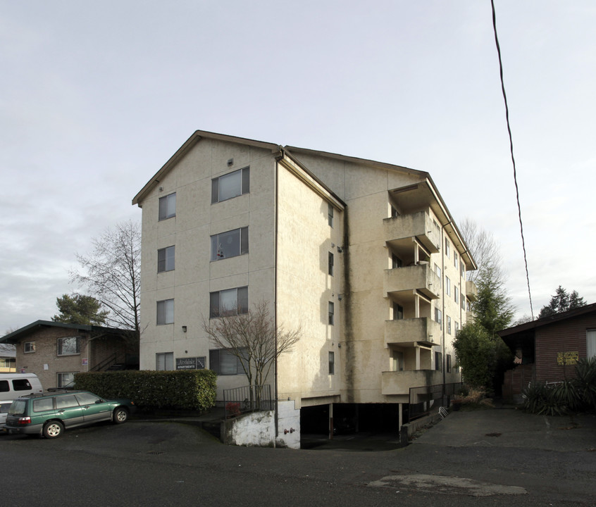 Northlake Apartments in Seattle, WA - Foto de edificio