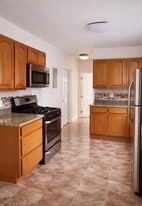 753 Broadway in Kingston, NY - Building Photo