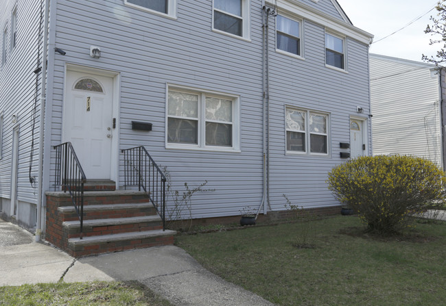 714-718 Ogden St in Elizabeth, NJ - Building Photo - Building Photo