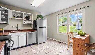 604 Martha Dr in Franklin, OH - Building Photo - Building Photo