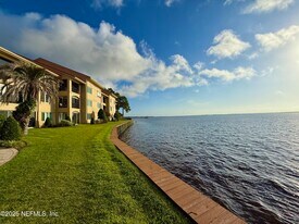 2099 Winterbourne N in Orange Park, FL - Building Photo