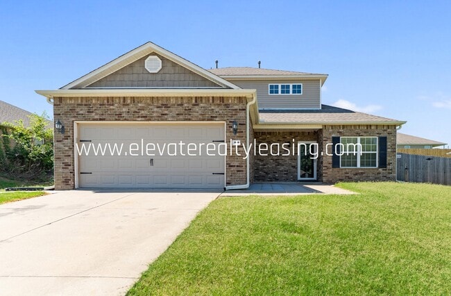 property at 2609 W Huntsville St