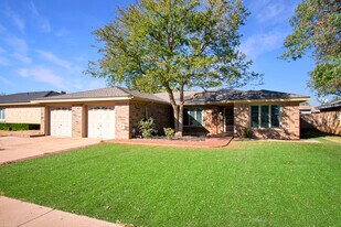 5416 95th St in Lubbock, TX - Building Photo