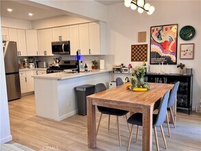 26250 Solrio in Mission Viejo, CA - Building Photo - Building Photo