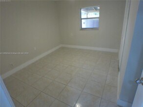 618 NW 46th Ave in Delray Beach, FL - Foto de edificio - Building Photo