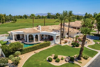 6900 E Ironwood Dr in Paradise Valley, AZ - Building Photo - Building Photo