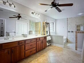 9722 Misty Meadow Ln in Navarre, FL - Building Photo - Building Photo