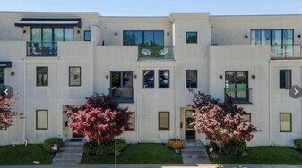 1322 E 35th Pl in Tulsa, OK - Building Photo