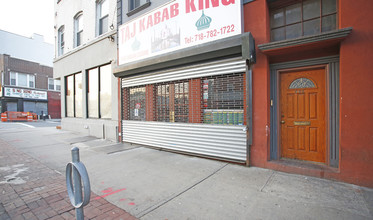 568 Grand St in Brooklyn, NY - Building Photo - Building Photo