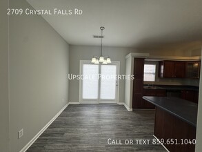 2709 Crystal Falls Rd in Lexington, KY - Building Photo - Building Photo