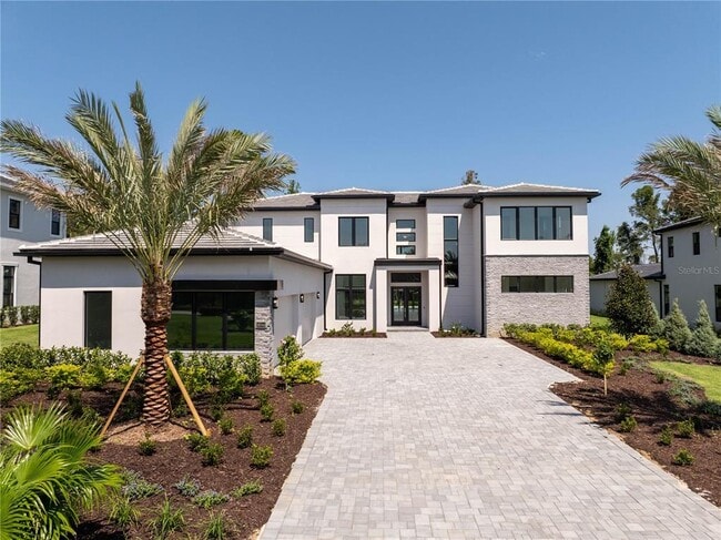 16044 Pendio Dr in Montverde, FL - Building Photo - Building Photo