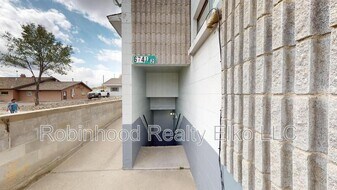 674 N Cedar St in Elko, NV - Building Photo