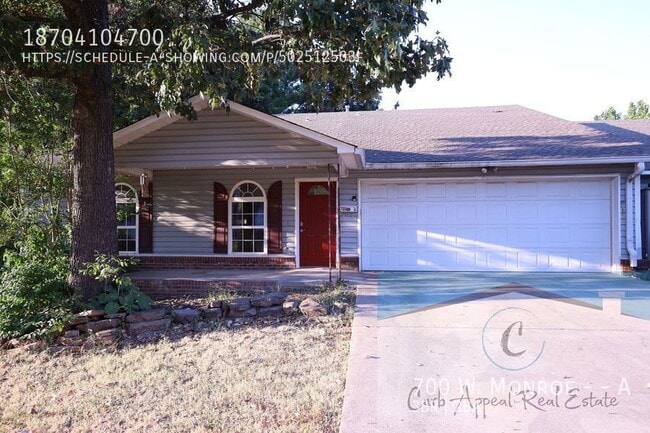 700 W Monroe Ave in Jonesboro, AR - Building Photo - Building Photo