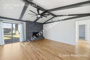 13817 E 29th Pl in Tulsa, OK - Building Photo