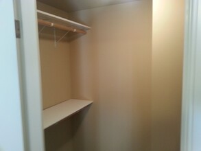 10022 NE 123rd St in Kirkland, WA - Building Photo - Building Photo