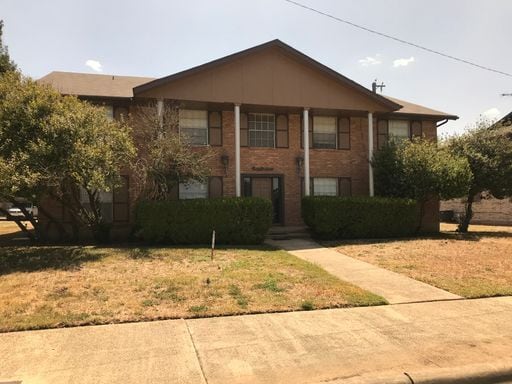 property at 622 Chauncey Dr