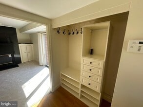 301 Worthington Dr in Exton, PA - Building Photo - Building Photo