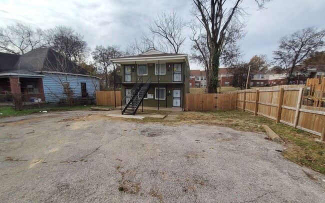 property at 1493 Gaither St