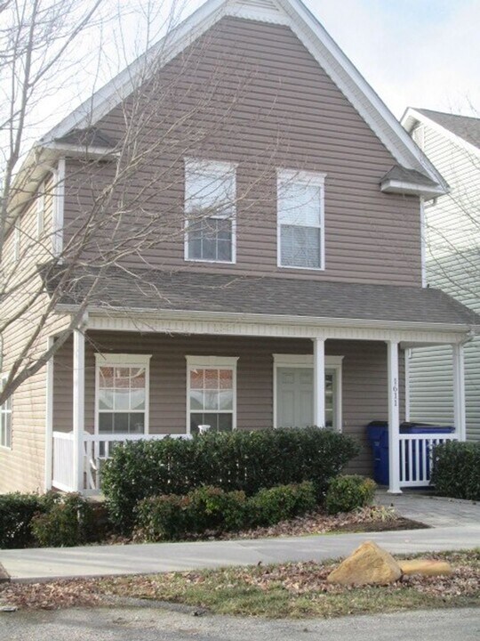 1611 Whipple Dr in Blacksburg, VA - Building Photo