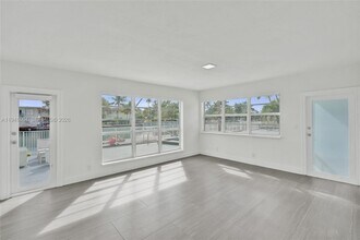 350 S Shore Dr in Miami Beach, FL - Building Photo - Building Photo