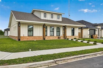 28 N Pedaso del Sol St in Edinburg, TX - Building Photo - Building Photo
