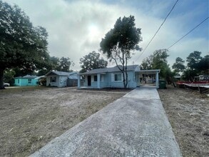 3414 W Ballast Point Blvd in Tampa, FL - Foto de edificio - Building Photo