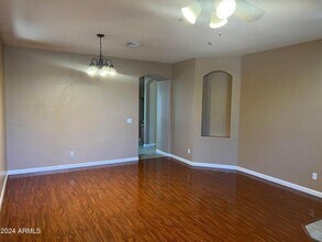 7129 W Kings Ave in Peoria, AZ - Building Photo - Building Photo